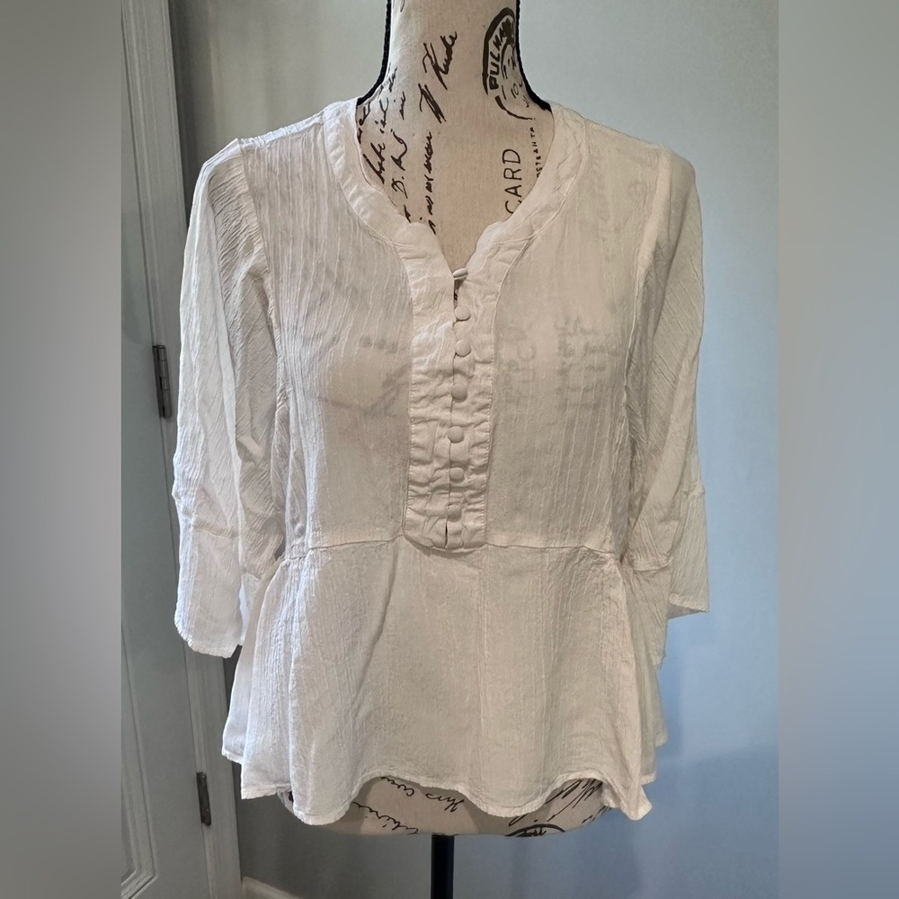 🤍🤍Grand Greene Blouse - White - Size M - 🤍🤍 - Picture 2 of 9